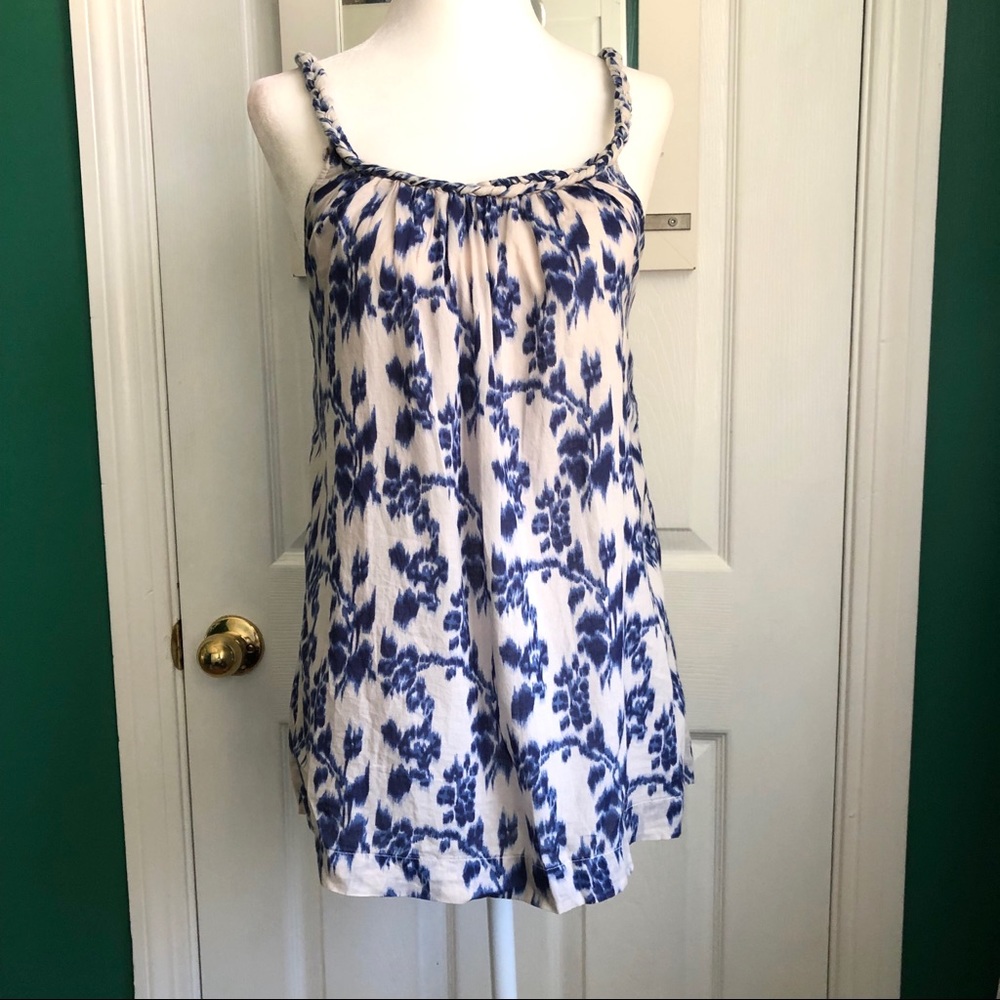 🎉 HOST PICK Gap Blue and White Sleeveless Top/Blouse XS